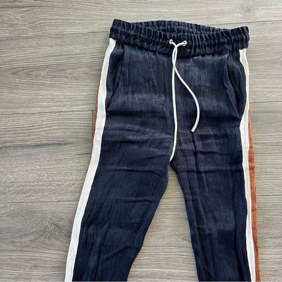 Veronica Beard Lang Tuxedo-Striped Metallic Textured-Voile Joggers Size XS - Picture 2 of 9